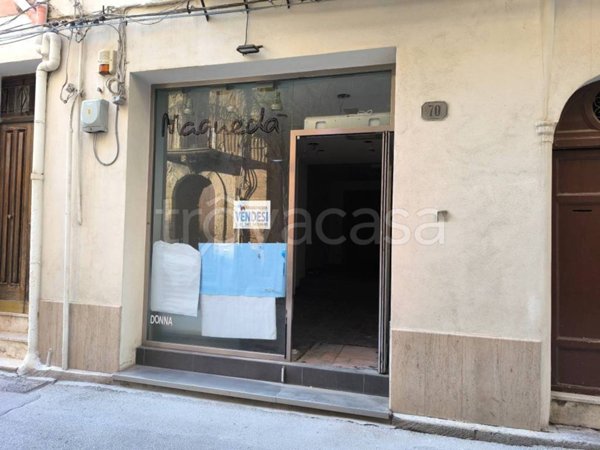 negozio in vendita a Sciacca in zona Centro Città