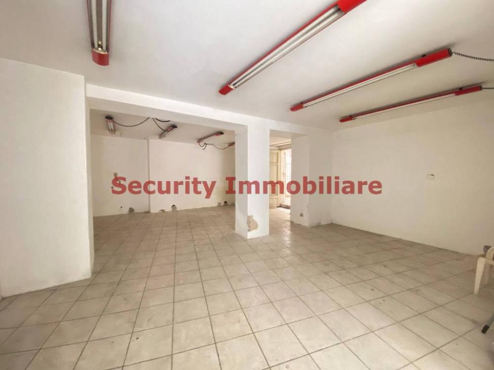 negozio in vendita a Sciacca