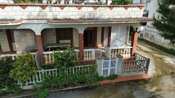 casa indipendente in vendita a Sciacca in zona San Giorgio/Torre Verdura
