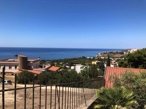 casa indipendente in vendita a Sciacca