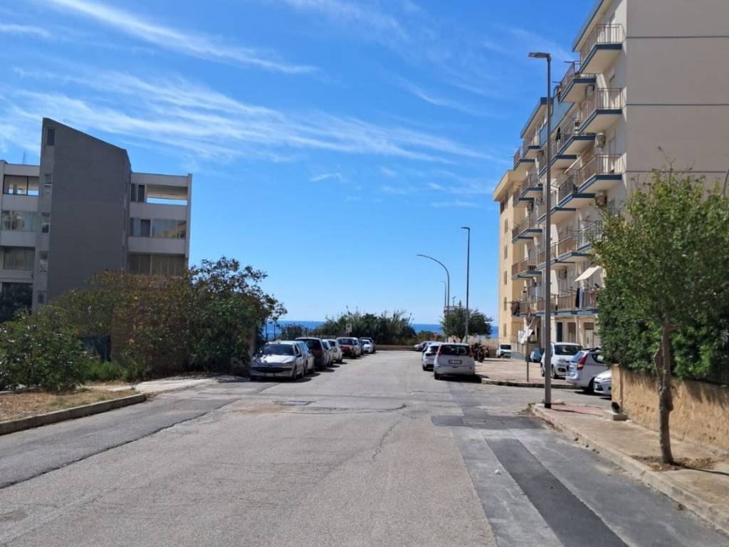 negozio in vendita a Sciacca in zona Perriera