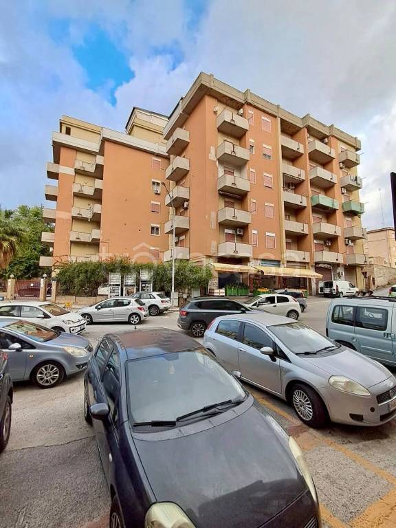 appartamento in vendita a Sciacca in zona Perriera