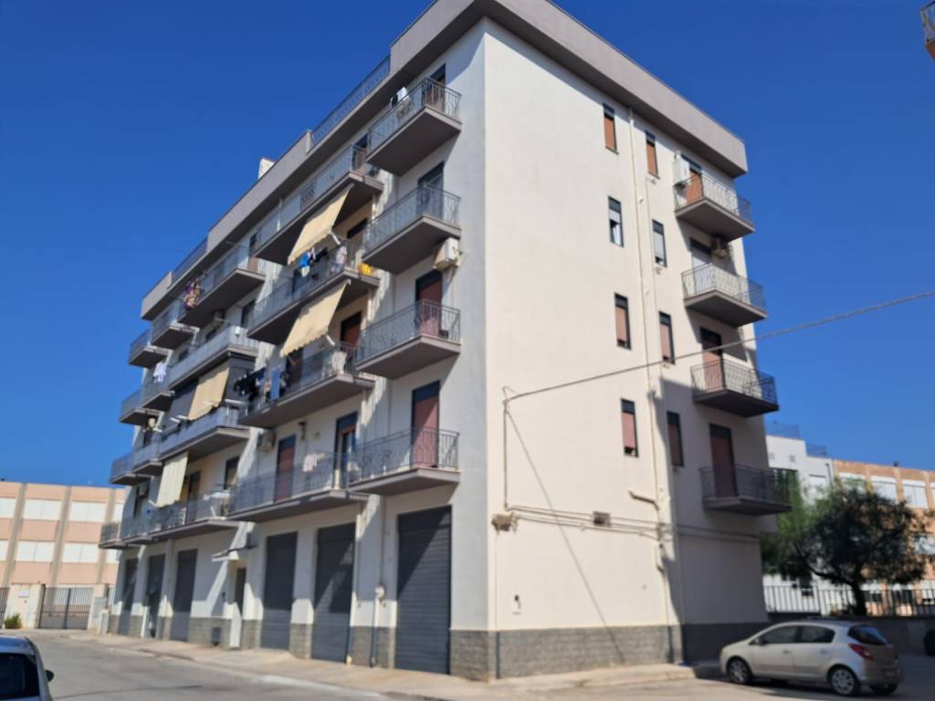 appartamento in vendita a Sciacca in zona Perriera