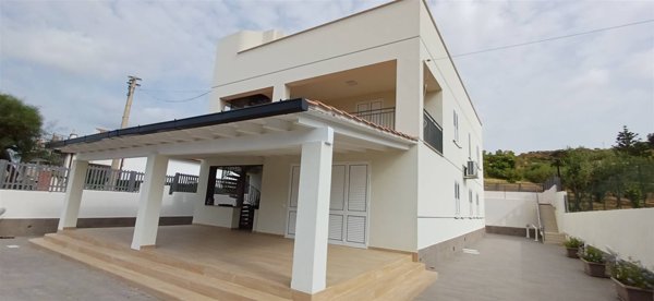 casa indipendente in vendita a Sciacca in zona San Giorgio/Torre Verdura