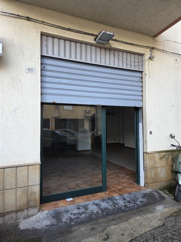 negozio in vendita a Sciacca