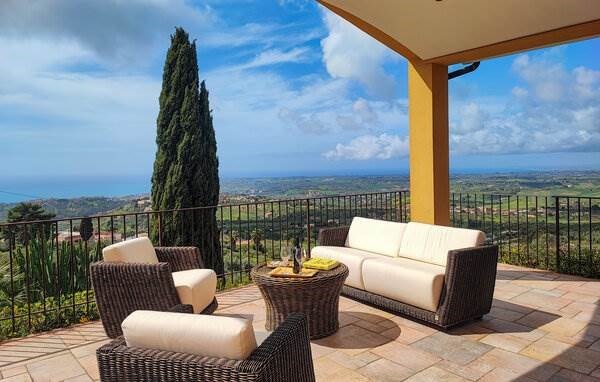 casa indipendente in vendita a Sciacca in zona San Calogero