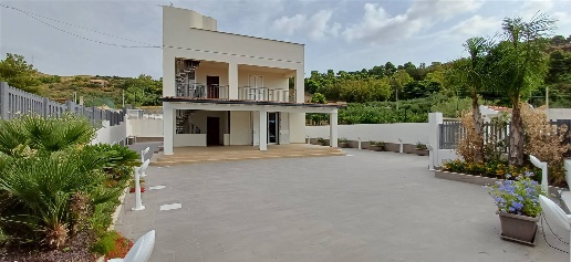 casa indipendente in vendita a Sciacca