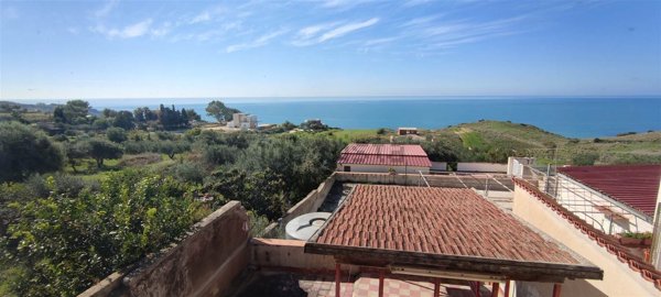 casa indipendente in vendita a Sciacca in zona Maragani