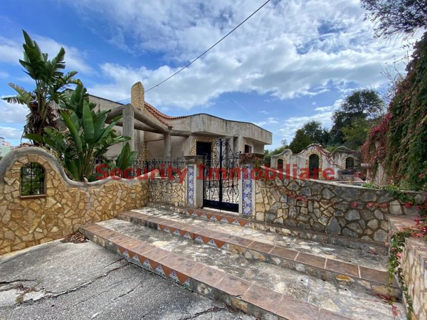 casa indipendente in vendita a Sciacca in zona Perriera