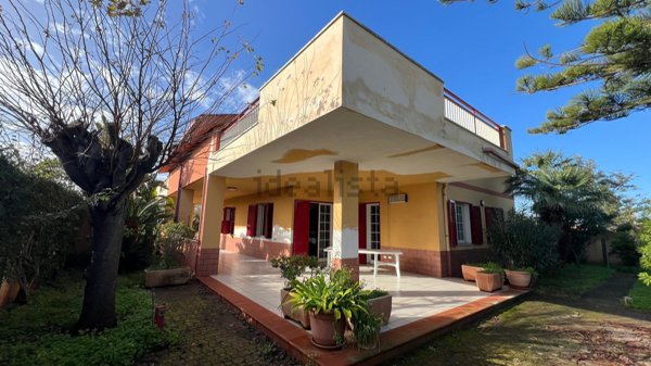 casa indipendente in vendita a Sciacca
