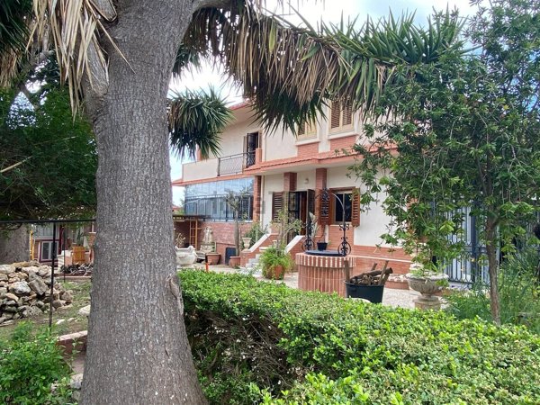 casa indipendente in vendita a Sciacca