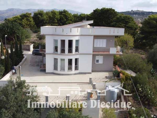 casa indipendente in vendita a Sciacca in zona San Calogero