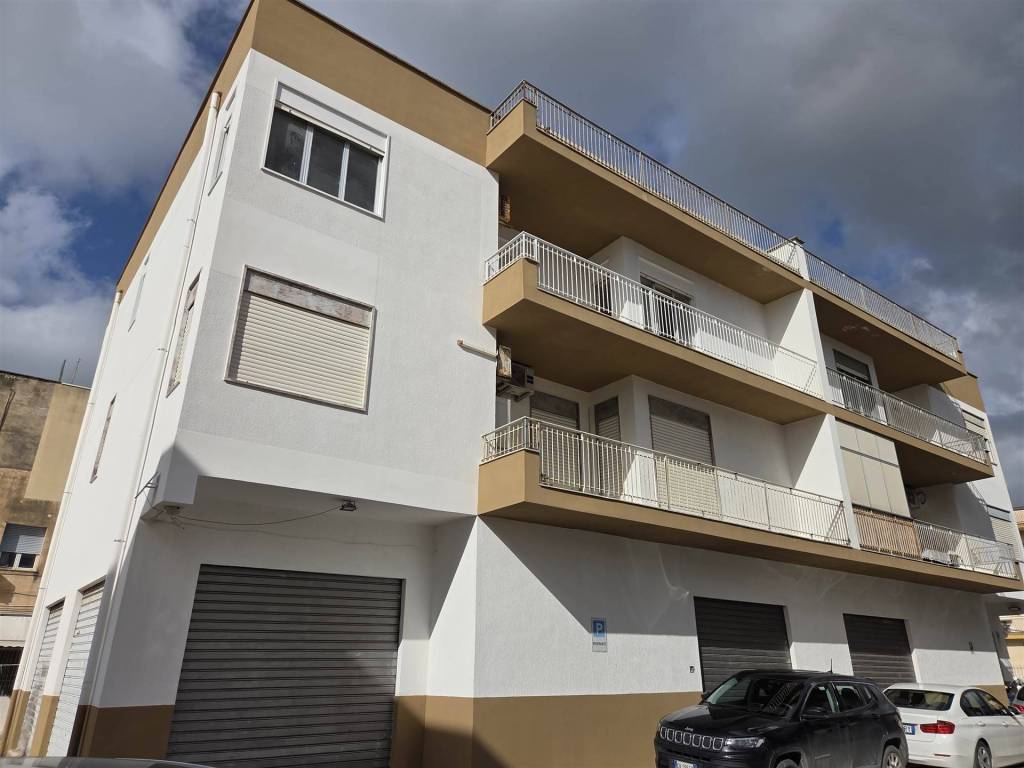appartamento in vendita a Sciacca in zona Perriera