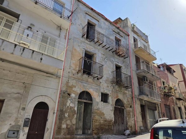 casa indipendente in vendita a Sciacca in zona Centro Città