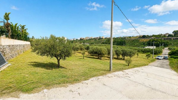 terreno agricolo in vendita a Sciacca in zona Perriera