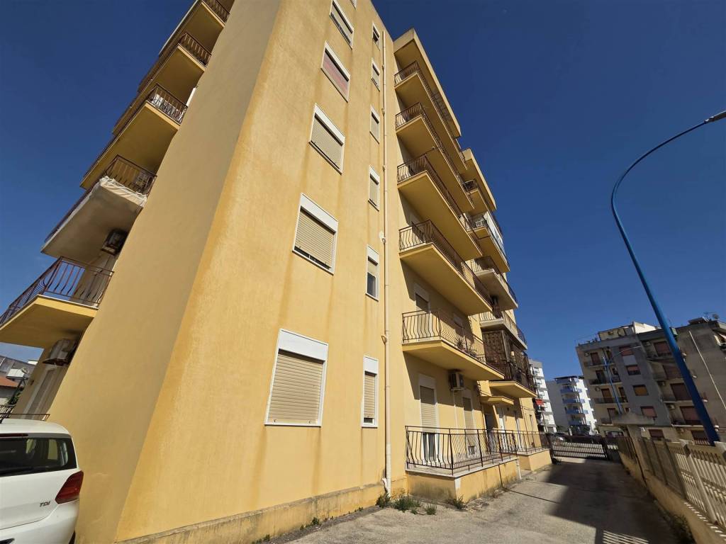 appartamento in vendita a Sciacca in zona Perriera