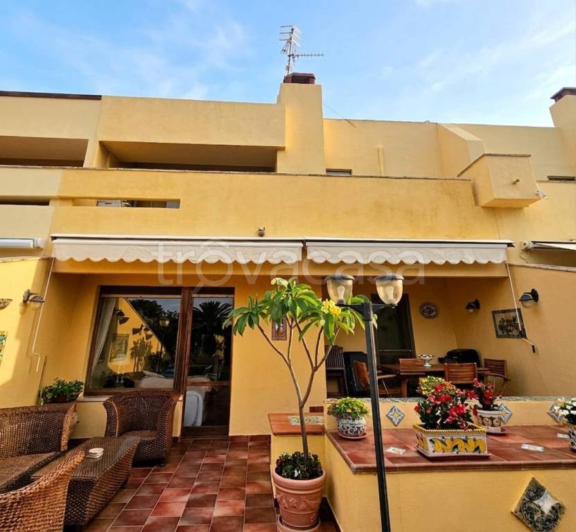 casa indipendente in vendita a Sciacca