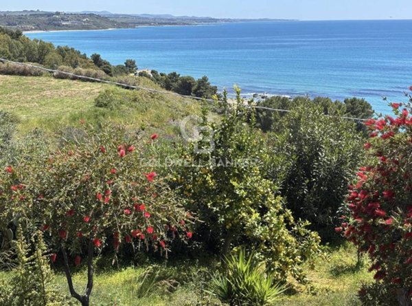 casa indipendente in vendita a Sciacca in zona San Giorgio/Torre Verdura