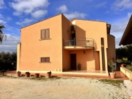 casa indipendente in vendita a Sciacca