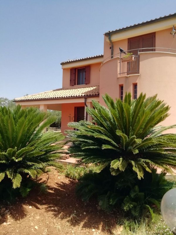 casa indipendente in vendita a Sciacca
