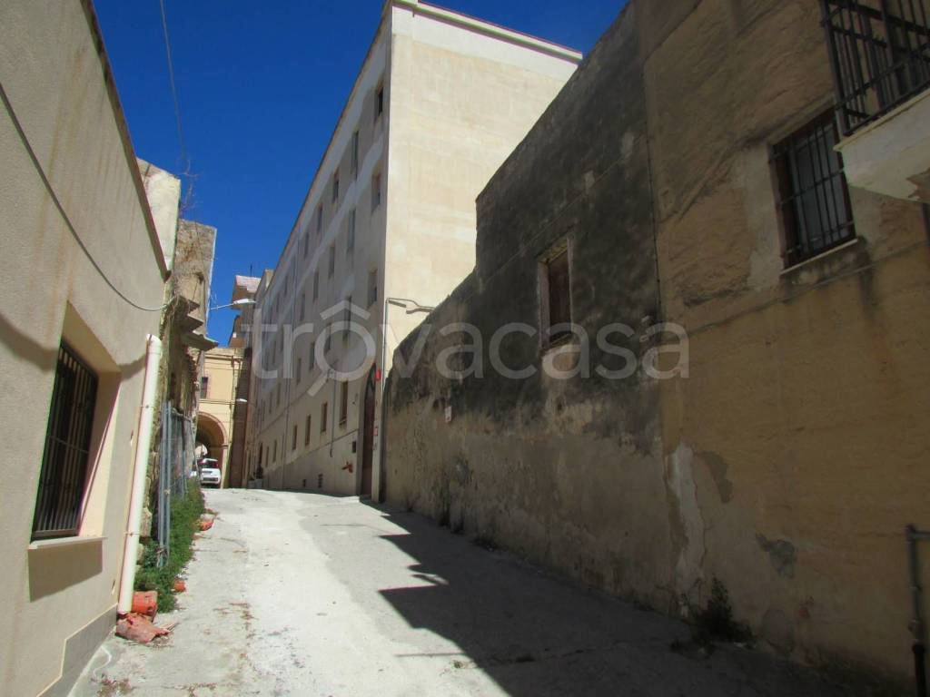 casa indipendente in vendita a Sciacca in zona Centro Città