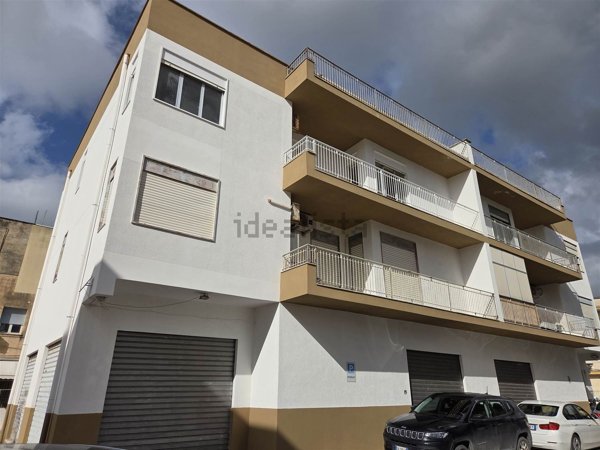 appartamento in vendita a Sciacca in zona Perriera