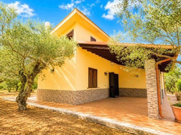 casa indipendente in vendita a Sciacca in zona San Marco