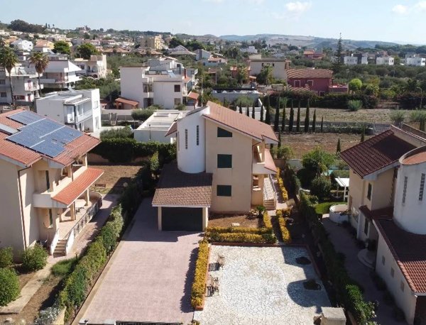 casa indipendente in vendita a Sciacca