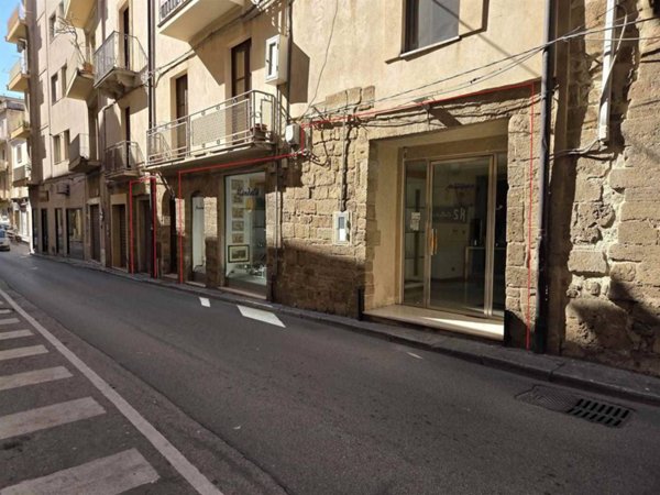 locale commerciale in vendita a Sciacca in zona Centro Città