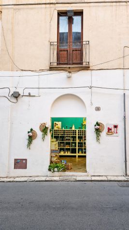 locale commerciale in vendita a Sciacca in zona Centro Città