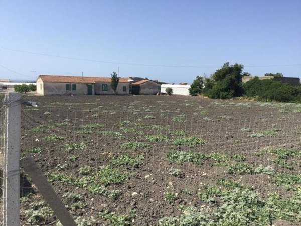 terreno agricolo in vendita a Butera