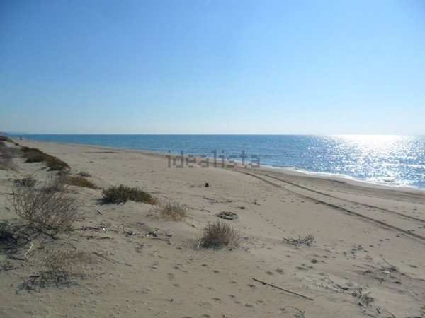 locale di sgombero in vendita a Butera