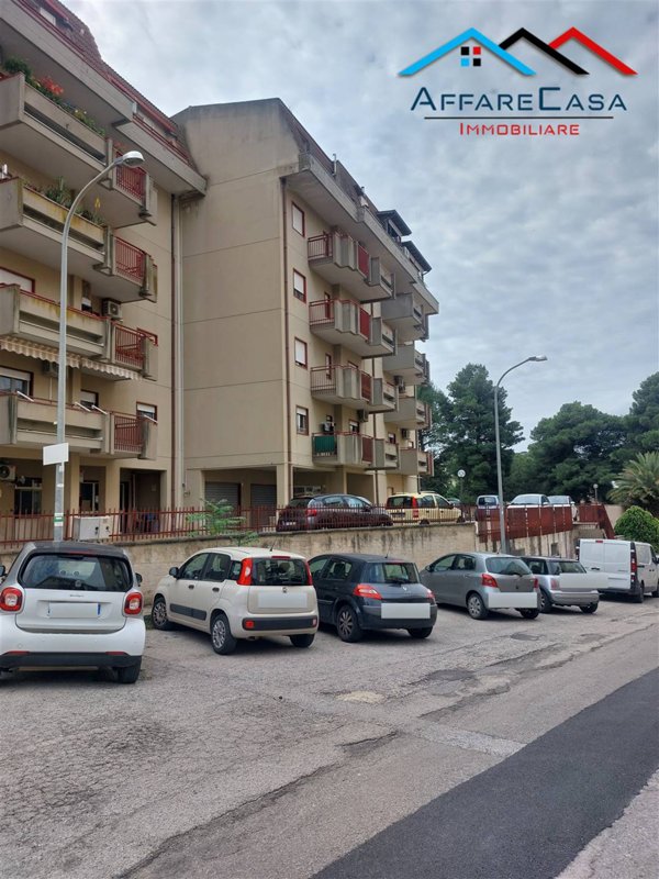appartamento in vendita a Caltanissetta in zona Balate / Pinzelli