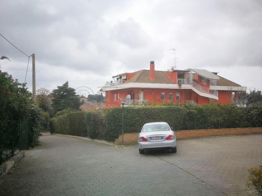 casa indipendente in vendita a Caltanissetta