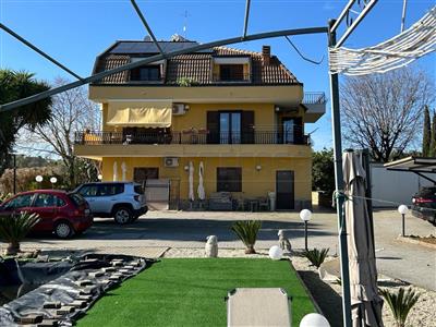 casa indipendente in vendita a Caltanissetta