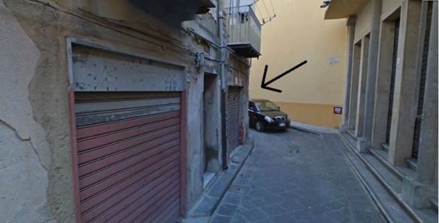 locale di sgombero in vendita a Caltanissetta