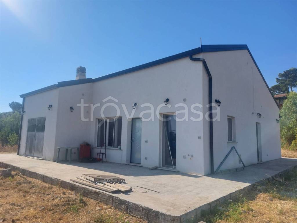 casa indipendente in vendita a Caltanissetta