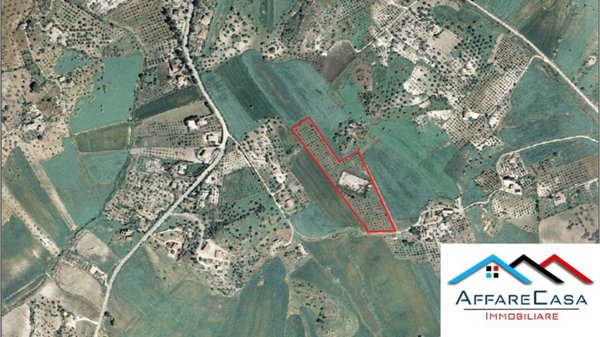 terreno agricolo in vendita a Caltanissetta in zona Favarella