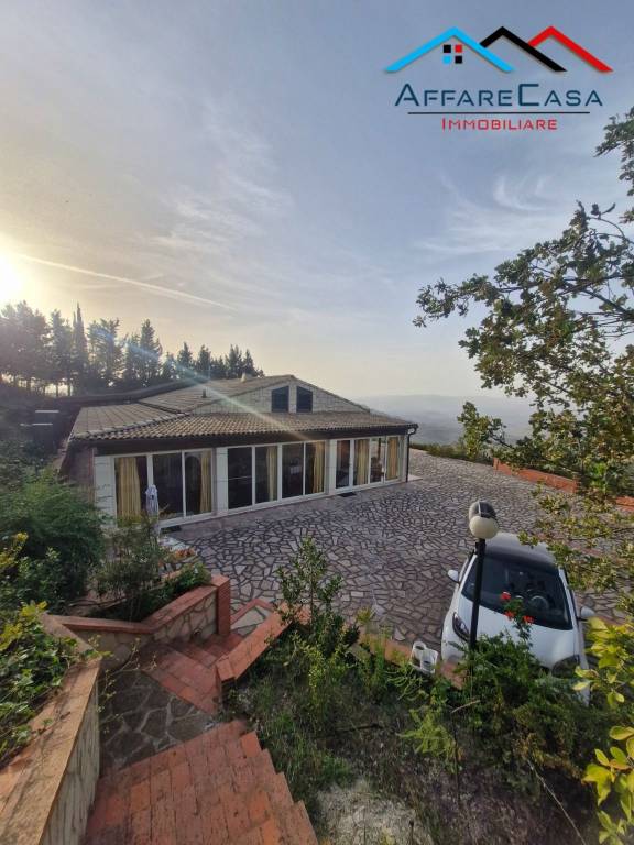 casa indipendente in vendita a Caltanissetta