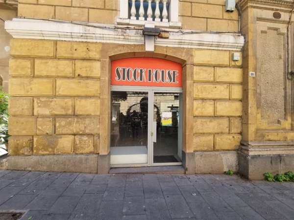 negozio in vendita a Caltanissetta