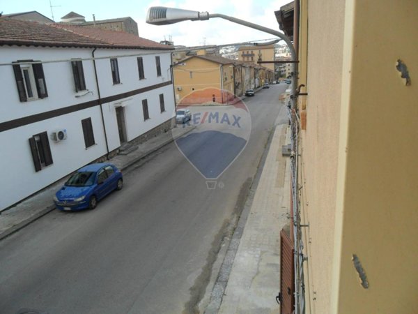 appartamento in vendita a Caltanissetta in zona Centro Storico