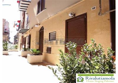 appartamento in vendita a Caltanissetta in zona Centro Storico