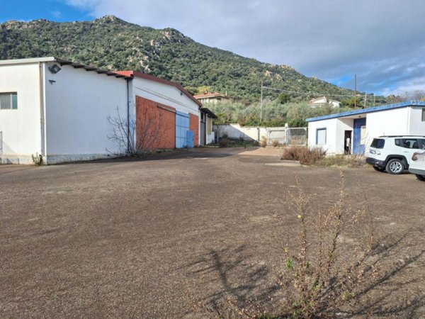 casa indipendente in vendita a Caltanissetta