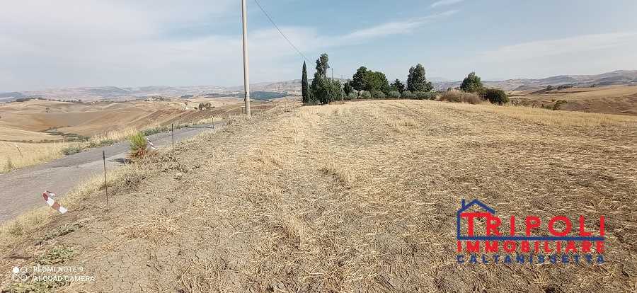 terreno edificabile in vendita a Caltanissetta
