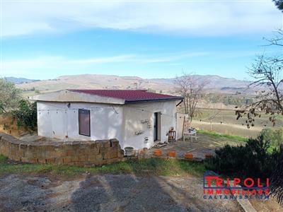 casa indipendente in vendita a Caltanissetta