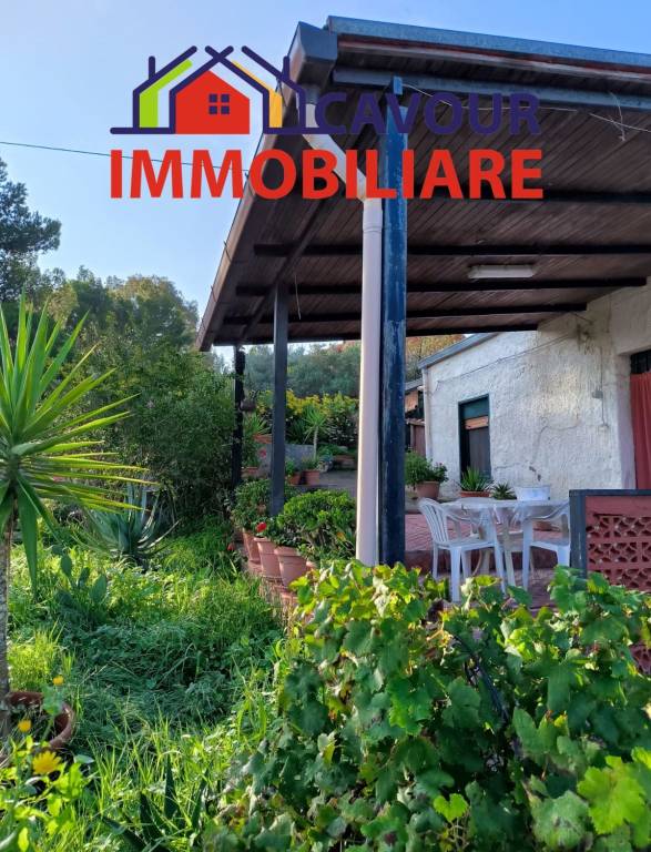 casa indipendente in vendita a Caltanissetta