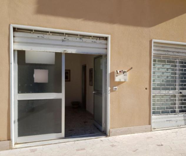 negozio in vendita a Caltanissetta