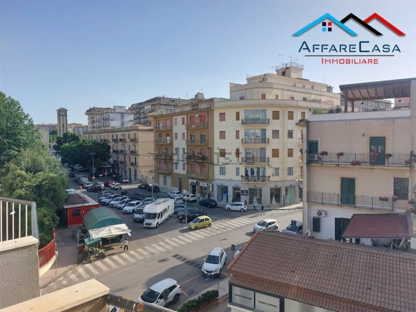 appartamento in vendita a Caltanissetta in zona Centro Storico