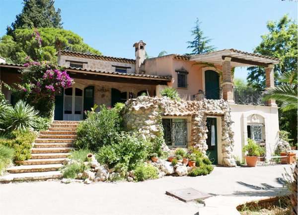 casa indipendente in vendita a Caltanissetta