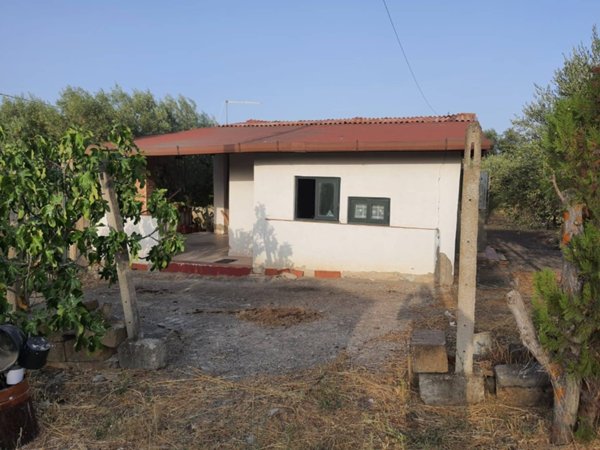 casa indipendente in vendita a Caltanissetta
